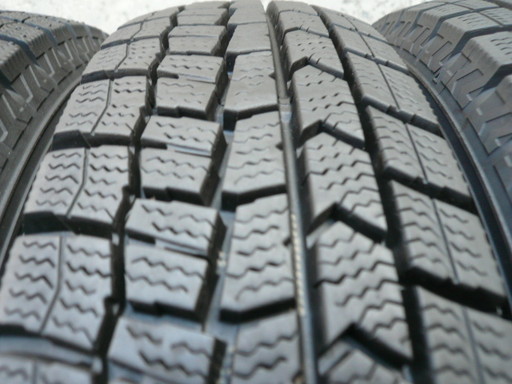 中古スタッドレスタイヤ145/80R13 75Q