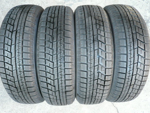 中古スタッドレスタイヤ155/65R14 75Q