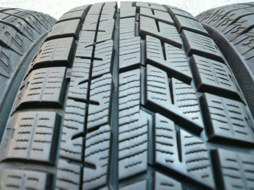 中古スタッドレスタイヤ155/65R14 75Q