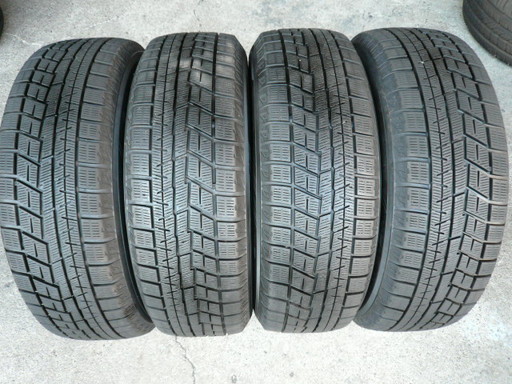 中古スタッドレスタイヤ195/65R15 91Q