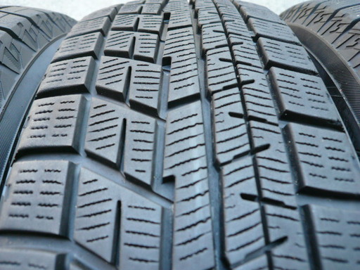 中古スタッドレスタイヤ175/65R15 84Q