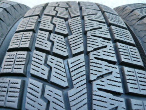 中古スタッドレスタイヤ195/65R15 91Q