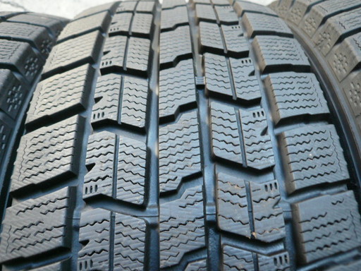 中古スタッドレスタイヤ205/65R16 95Q