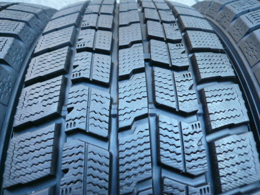 中古スタッドレスタイヤ195/60R16 89Q