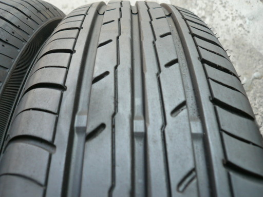 中古タイヤ165/70R14 81S