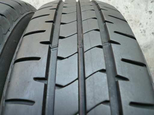 中古タイヤ175/70R14 84S