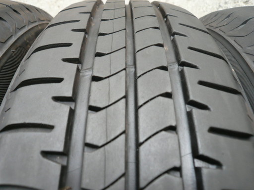 中古タイヤ175/65R15 84H