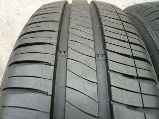 中古タイヤ185/65R15 92H