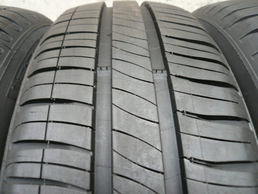 中古タイヤ185/65R15 92H