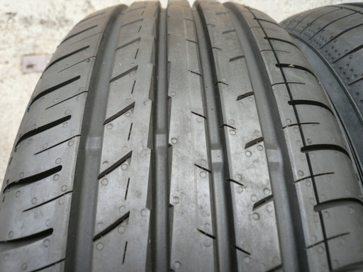 中古タイヤ195/60R15 88V