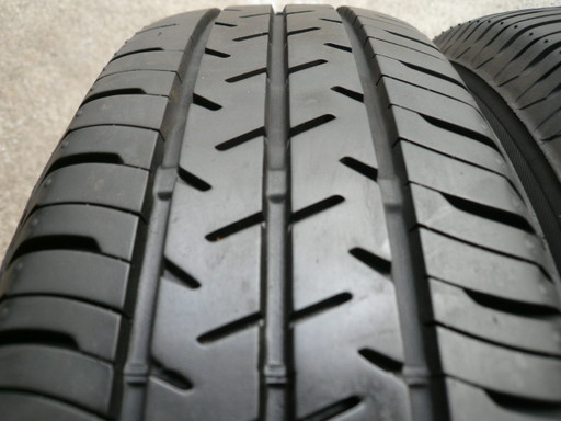 中古タイヤ175/65R15 84S