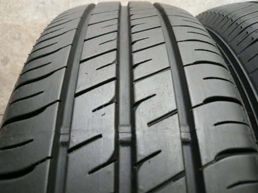 中古タイヤ195/65R15 91H