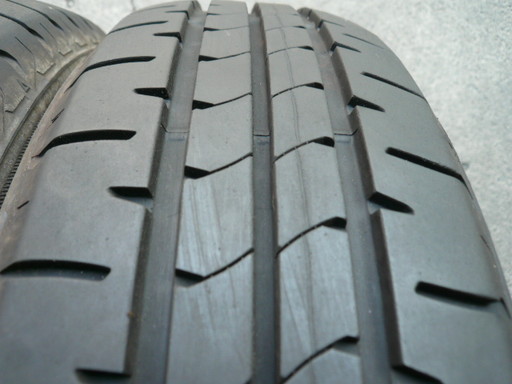 中古タイヤ175/65R15 84H