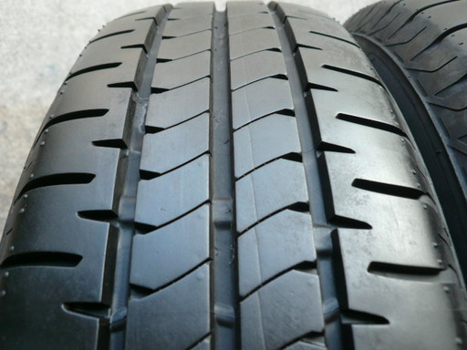 中古タイヤ195/65R15 91H