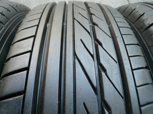 中古タイヤ215/65R16C 109/107R