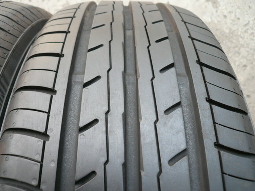 中古タイヤ215/55R17 94V