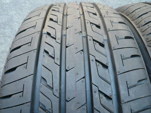 中古タイヤ215/45R17 91W
