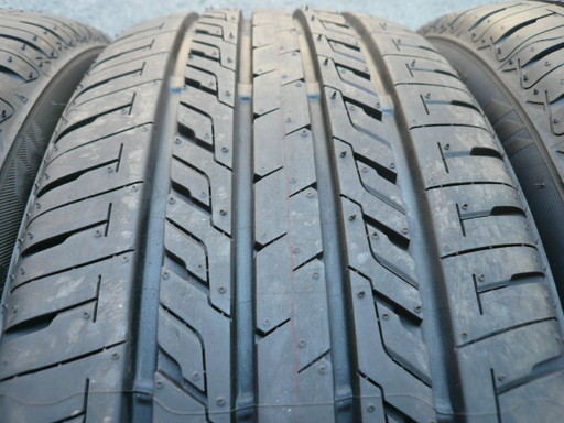 中古タイヤ215/45R17 91W