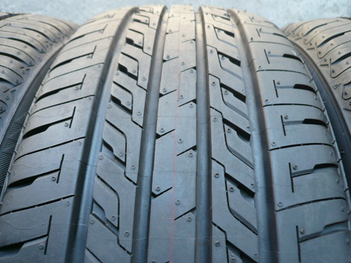 中古タイヤ215/45R17 91W
