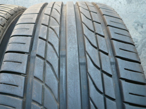 中古タイヤ215/45R17 91W