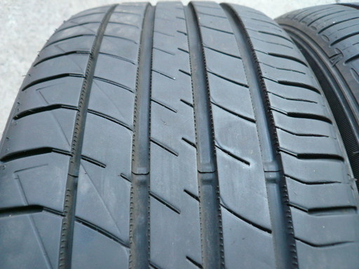 中古タイヤ215/45R17 91W