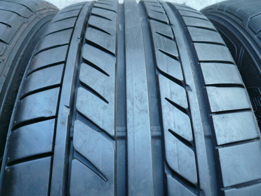 中古タイヤ215/55R17 94V