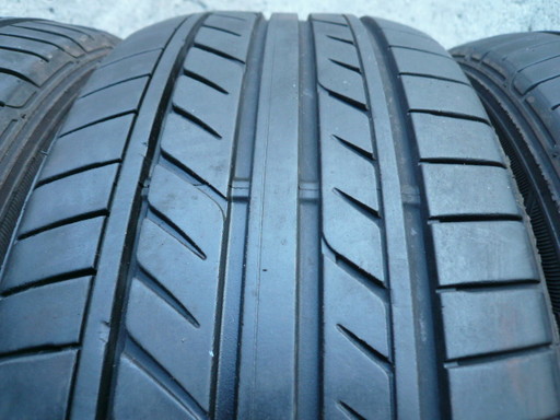 中古タイヤ215/55R17 94V