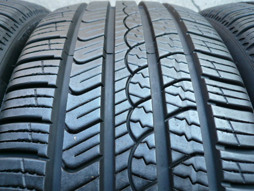 中古タイヤ225/45R17 94Y