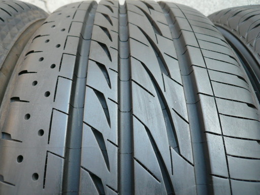 中古タイヤ235/50R18 101V