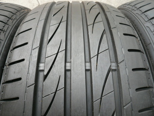 中古タイヤ245/50R18 100W